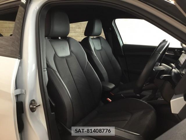 Audi A1 2020-12 8011132-9