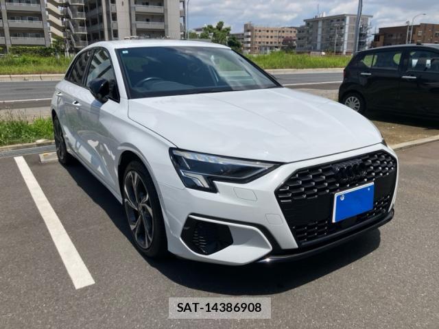 Audi E-TRON 2024-03 8003779-0