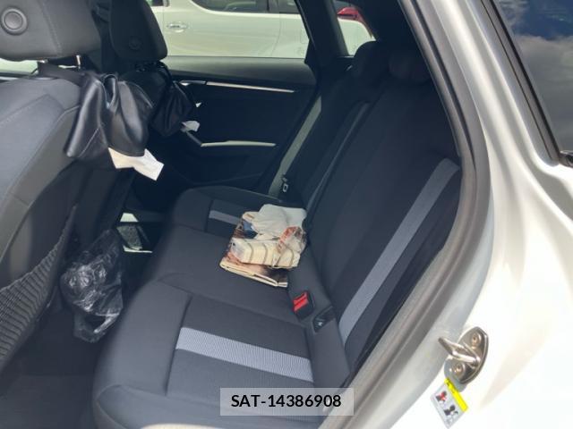 Audi E-TRON 2024-03 8003779-9
