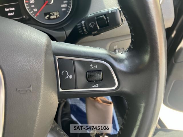 Audi E-TRON 2011-12 8005329-16