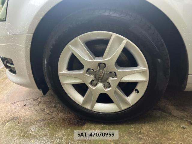 Audi E-TRON 2012-06 8005412-6