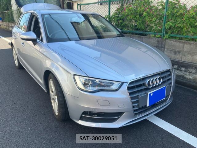 Audi E-TRON 2016-08 8005726-1
