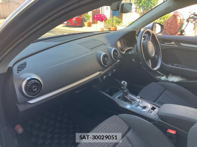Audi E-TRON 2016-08 8005726-14