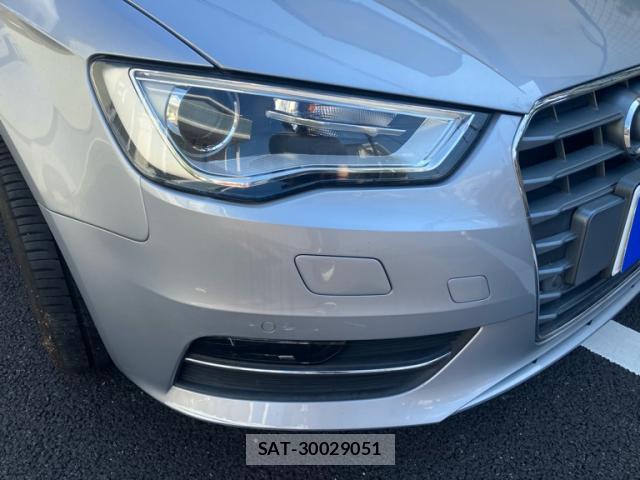 Audi E-TRON 2016-08 8005726-2