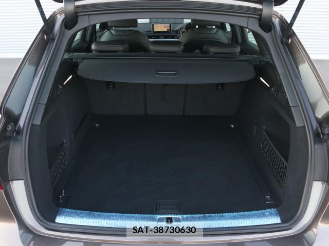 Audi A4 2017-09 8004022-18