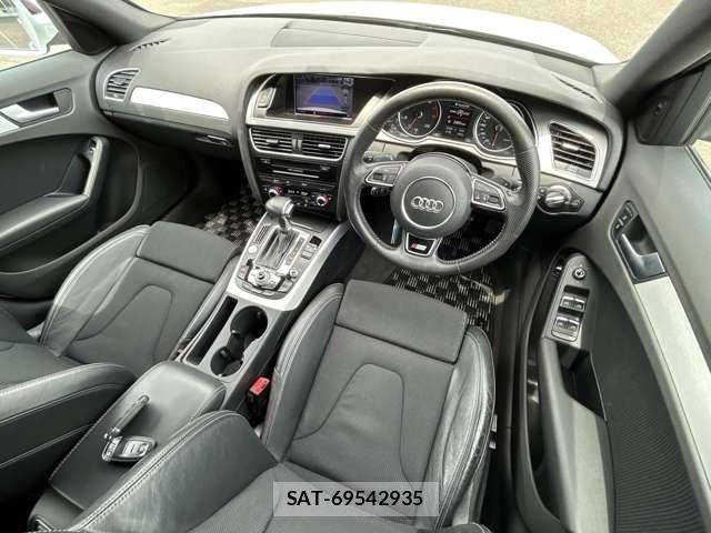 Audi A4 2015-05 8004095-15