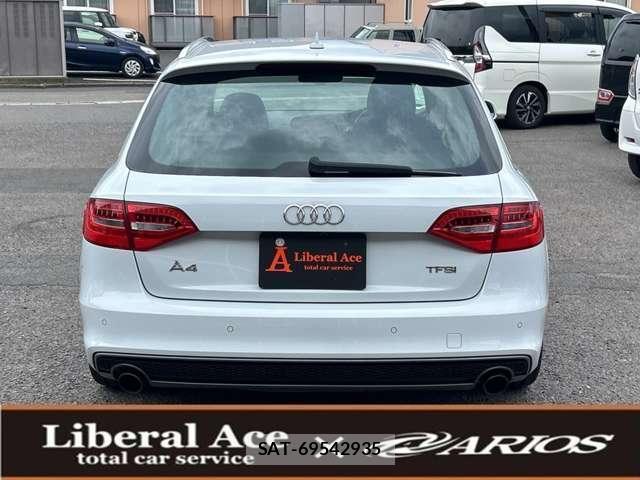 Audi A4 2015-05 8004095-2