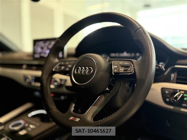 Audi A4 2017-11 8006444-11