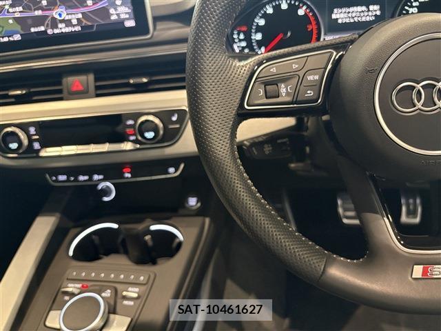 Audi A4 2017-11 8006444-12