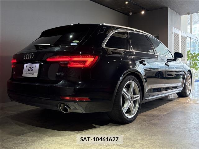 Audi A4 2017-11 8006444-2