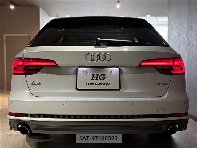 Audi A4 2016-05 8006447-3