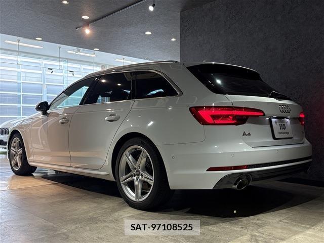Audi A4 2016-05 8006447-4