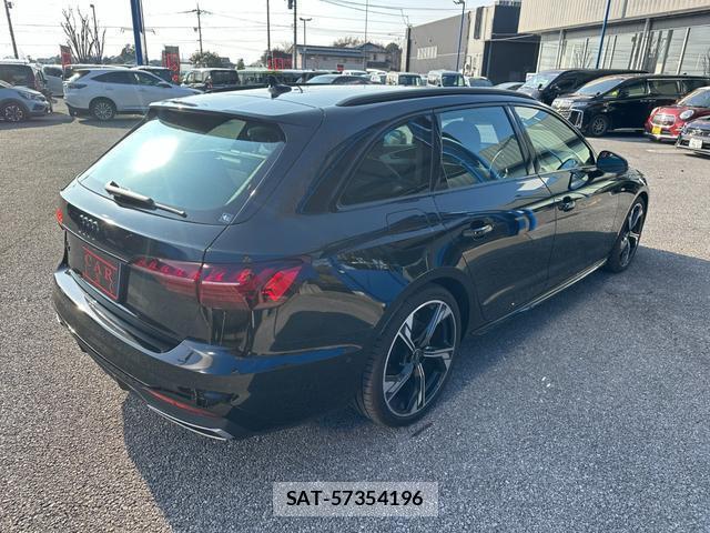 Audi A4 2023-08 8006858-10