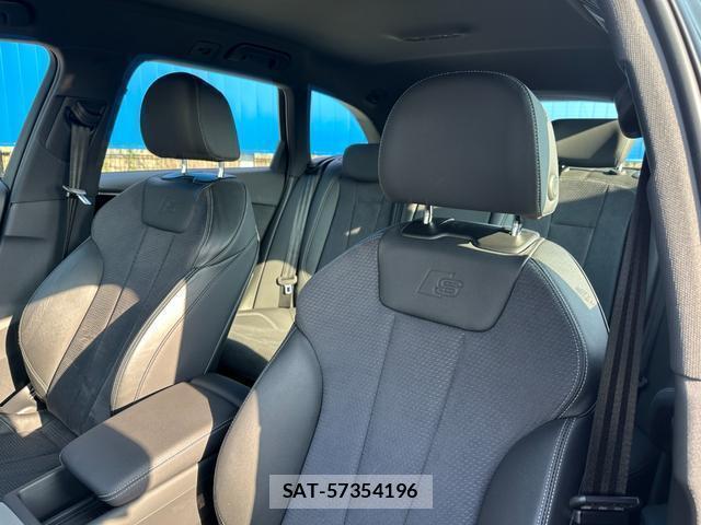Audi A4 2023-08 8006858-15