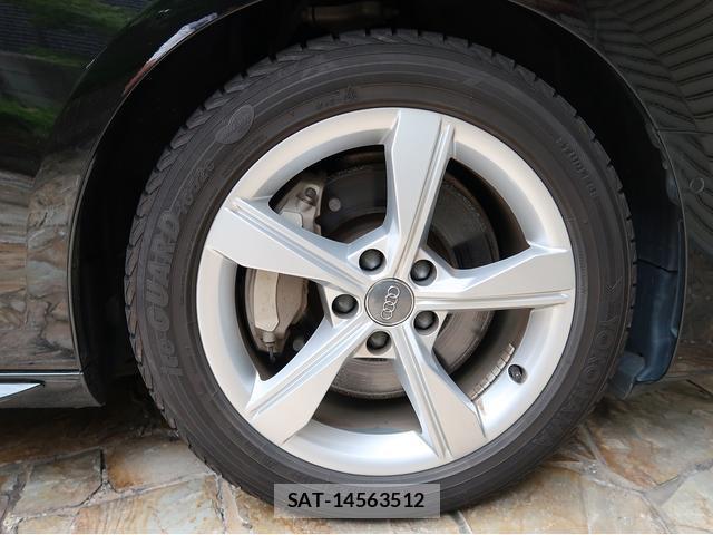 Audi A4 2020-11 8007732-16