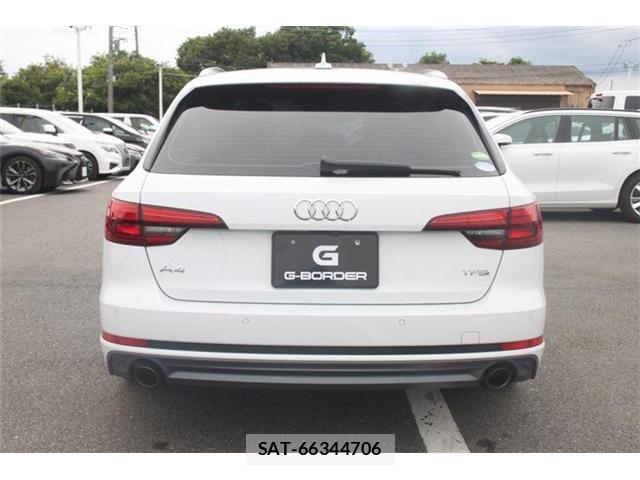 Audi A4 2017-12 8008631-12