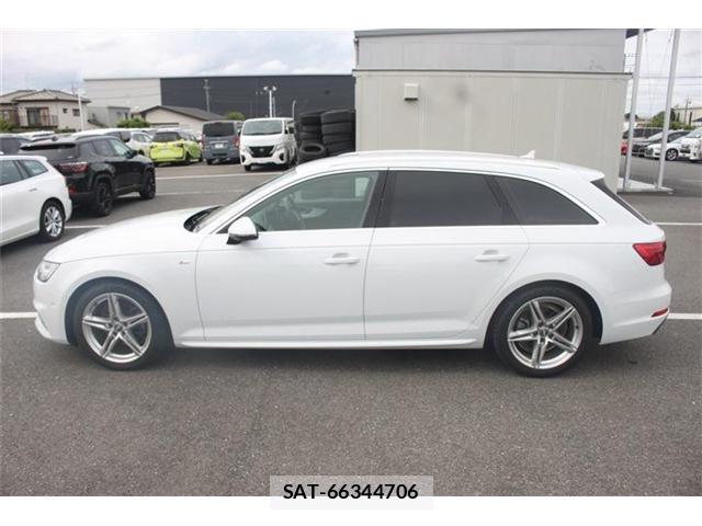 Audi A4 2017-12 8008631-14