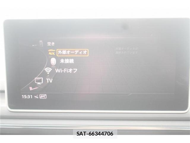 Audi A4 2017-12 8008631-3