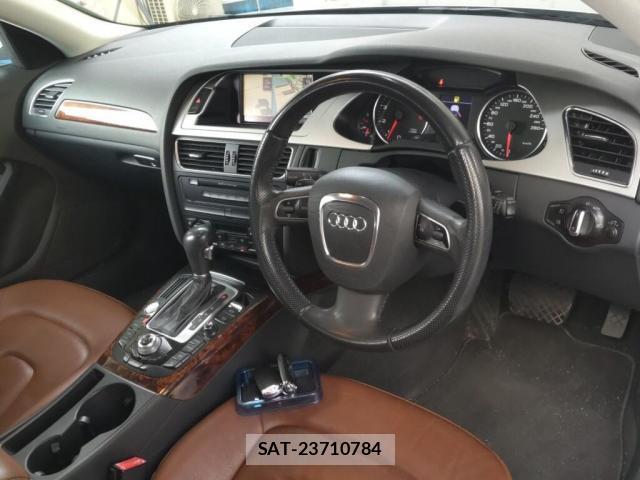 Audi A4 2009-12 8010199-2