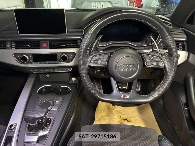 Audi A4 2020-03 8010247-2