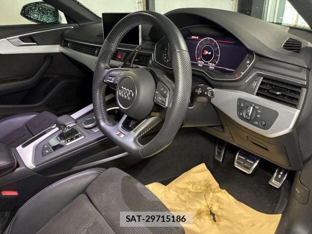 Audi A4 2020-03 8010247-3