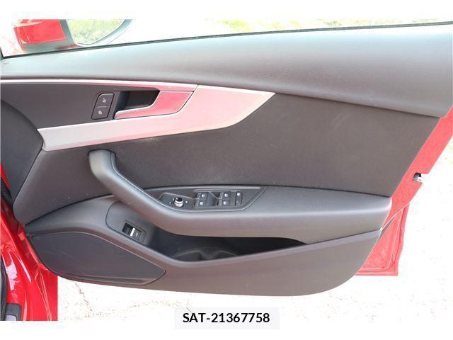 Audi A4 2017-08 8010692-10