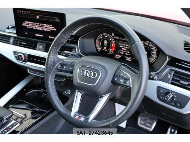 Audi A4 2021-04 8011430-5