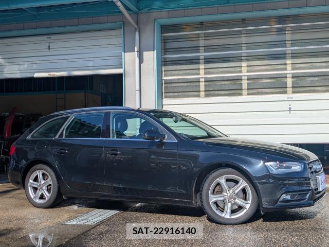 Audi A4 2013-04 8011520-3