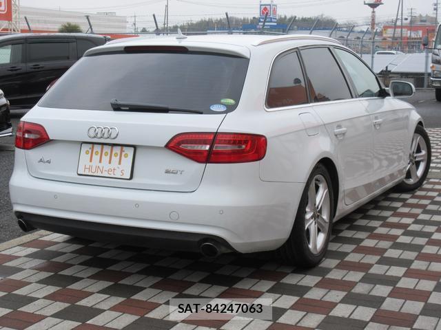 Audi A4 2014-03 8011649-5