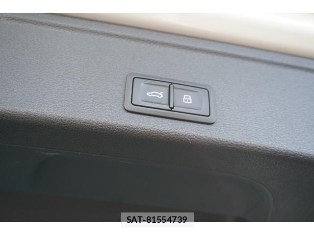 Audi A4 2017-02 8011993-15
