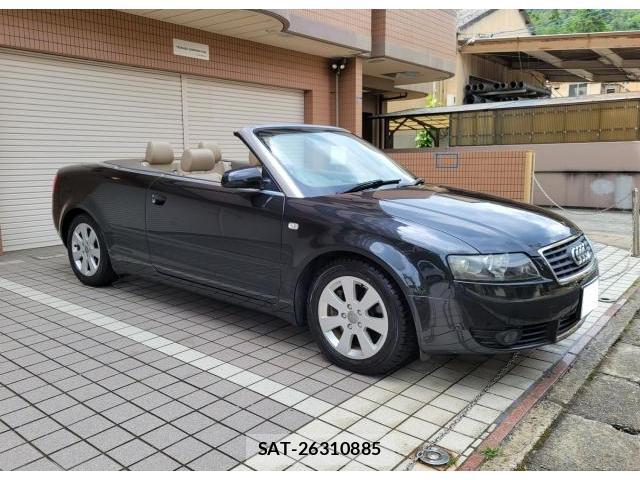 Audi CABRIOLET 2002-11 8011696-1