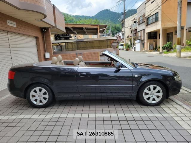 Audi CABRIOLET 2002-11 8011696-2