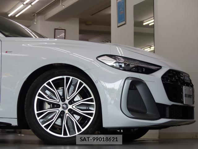 Audi A5 2025-05 8007383-4