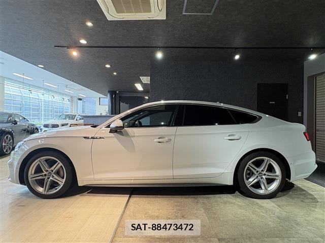 Audi A5 2017-12 8006450-5