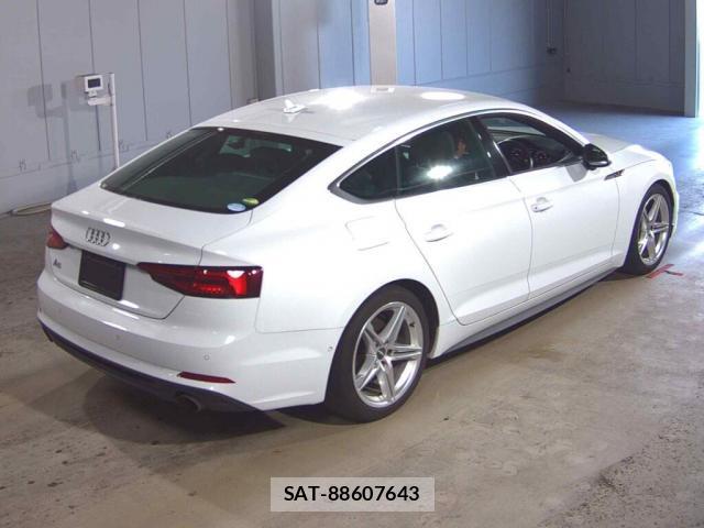 Audi A5 2019-07 8009105-4