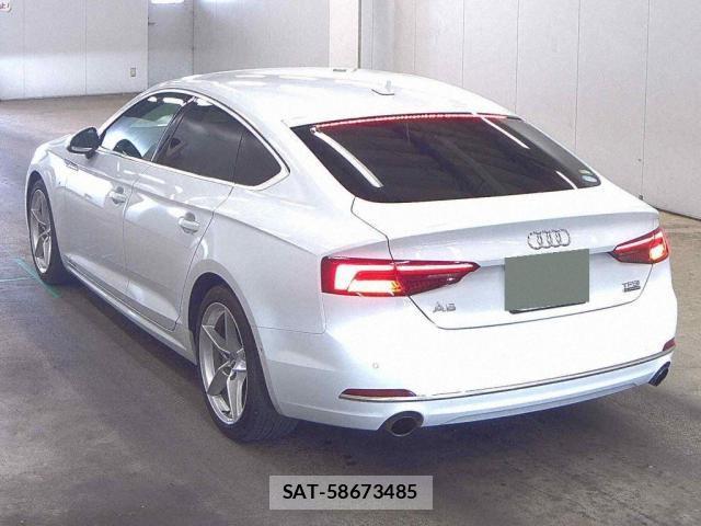 Audi A5 2018-04 8009234-3