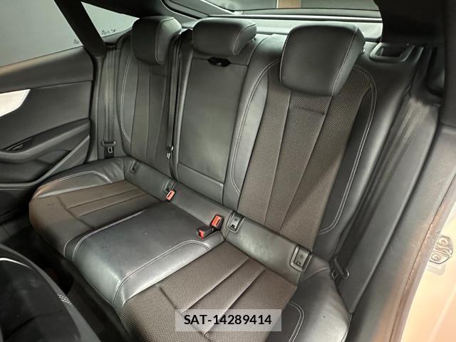 Audi A5 2017-06 8010645-12