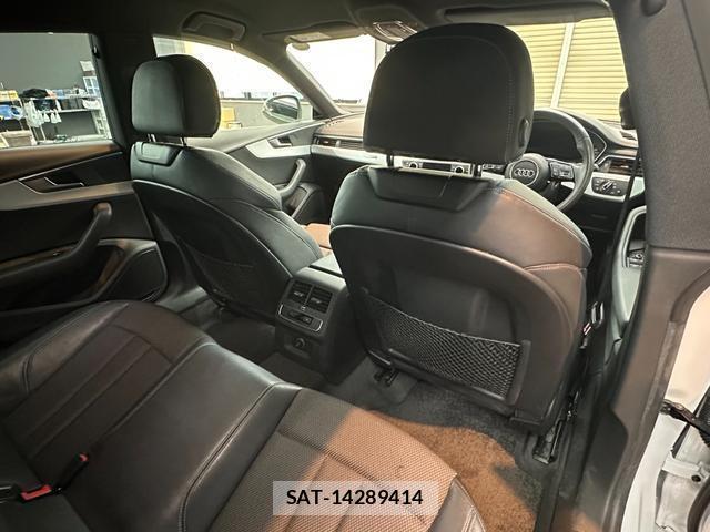 Audi A5 2017-06 8010645-14