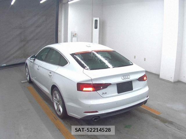 Audi A5 2019-06 8010719-1