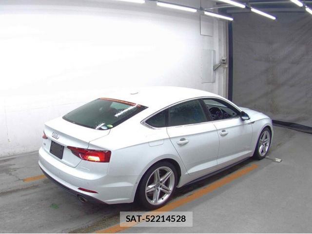 Audi A5 2019-06 8010719-4