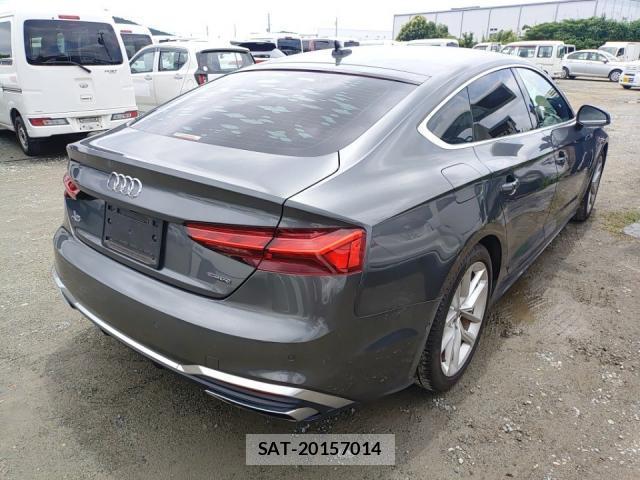 Audi A5 2021-06 8005655-2