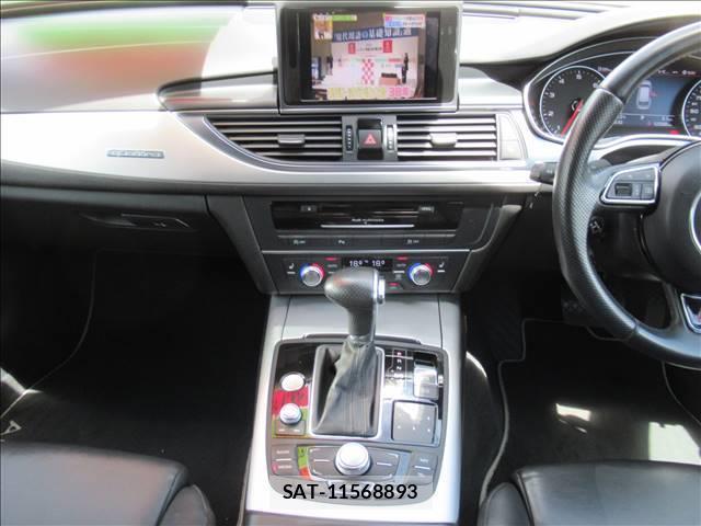 Audi A6 2013-08 8006581-5