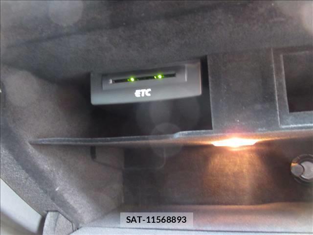 Audi A6 2013-08 8006581-7
