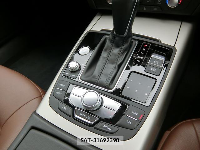 Audi A6 2017-09 8007129-11