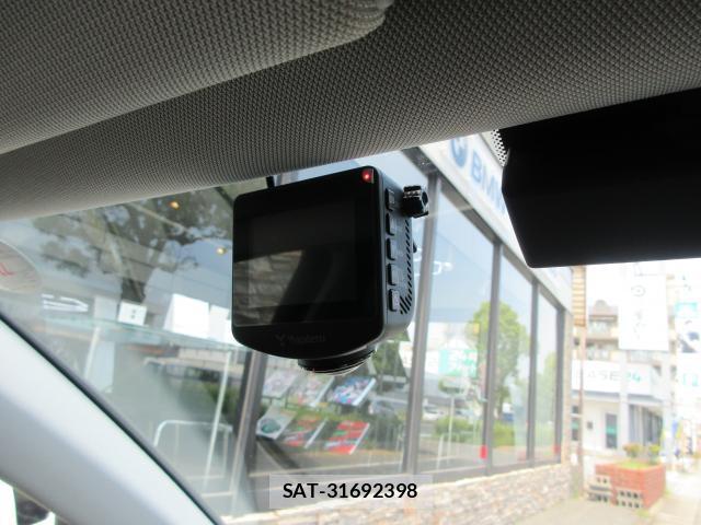 Audi A6 2017-09 8007129-17