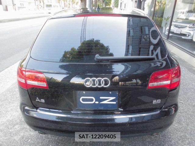 Audi A6 2009-07 8009833-16