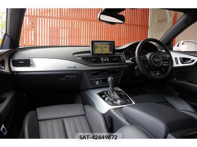 Audi A7 2017-11 8005724-5