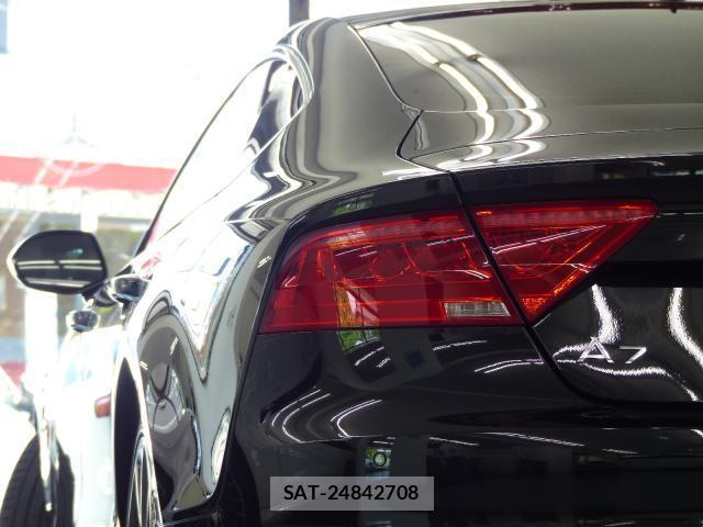 Audi A7 2013-04 8007384-7