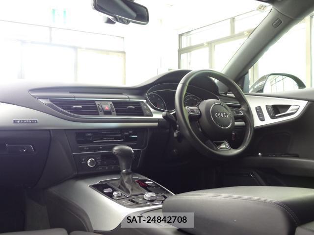 Audi A7 2013-04 8007384-9