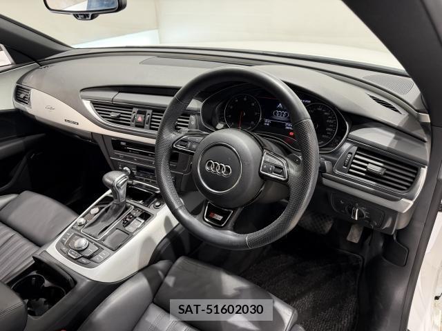 Audi A7 2013-01 8010948-3